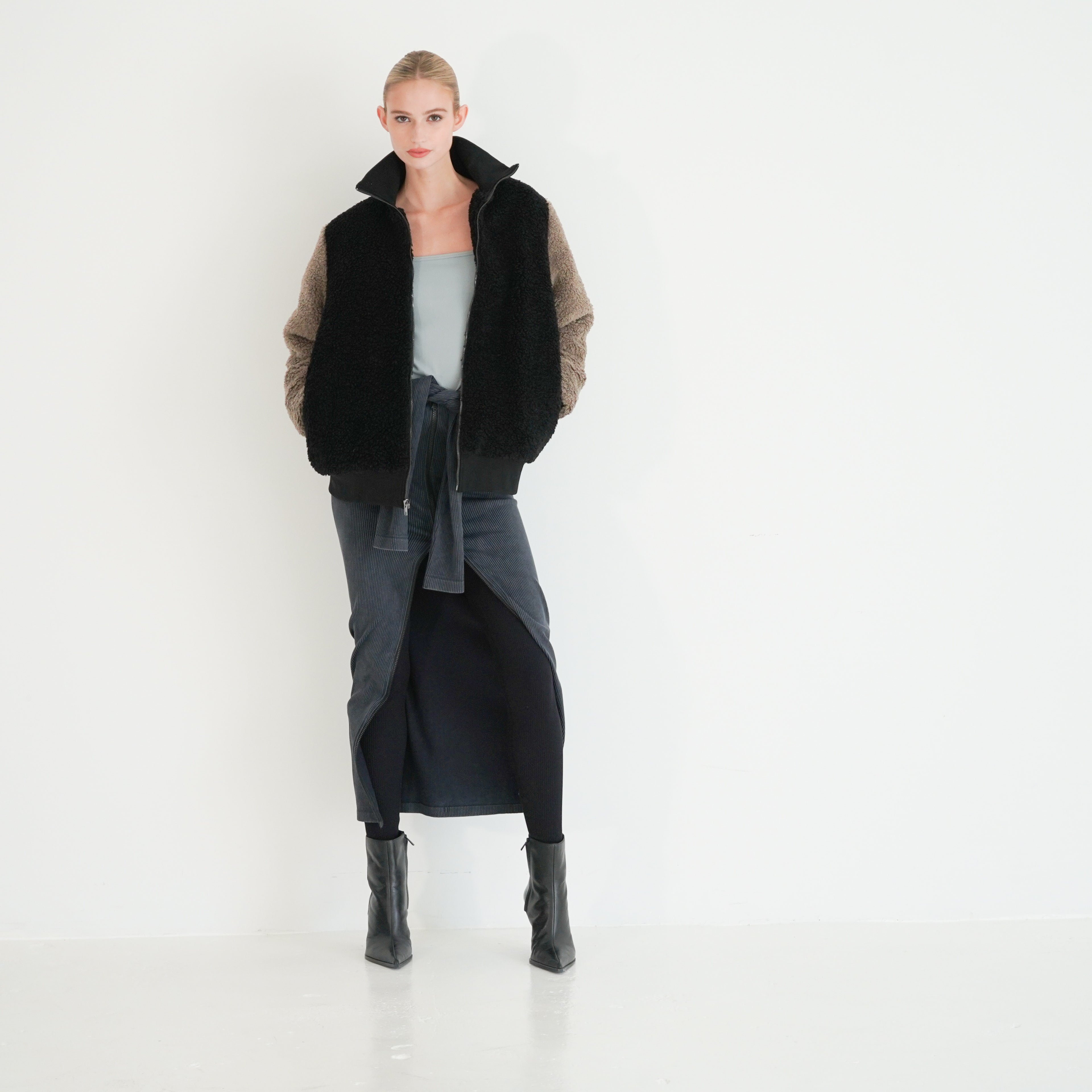 GIANNA - Teddy Bomber