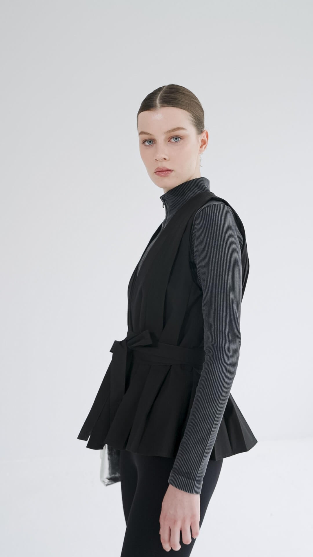 AVERY - Pleated Top in Cotton
