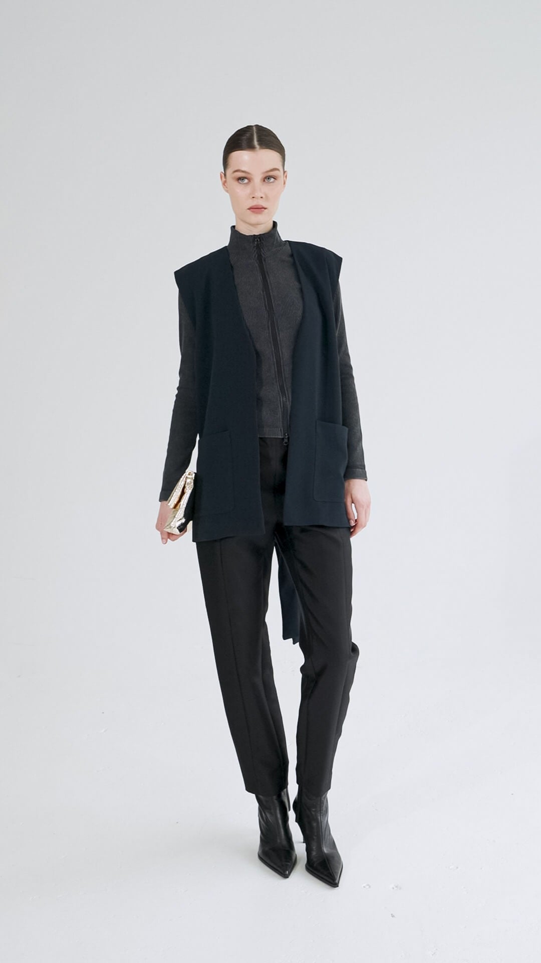 June – Oversize Wrap Vest with Big Pockets