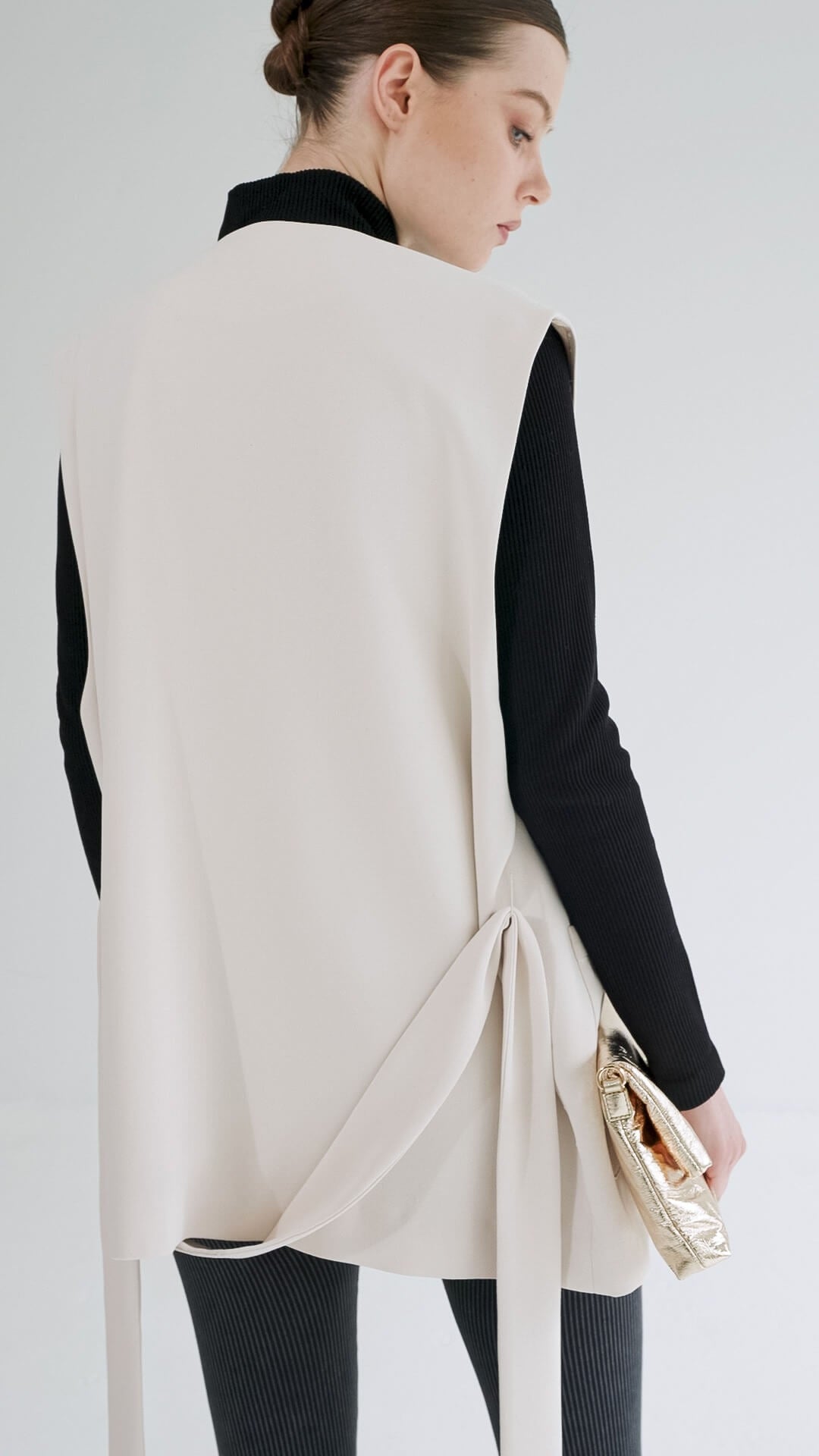 June – Oversize Wrap Vest with Big Pockets